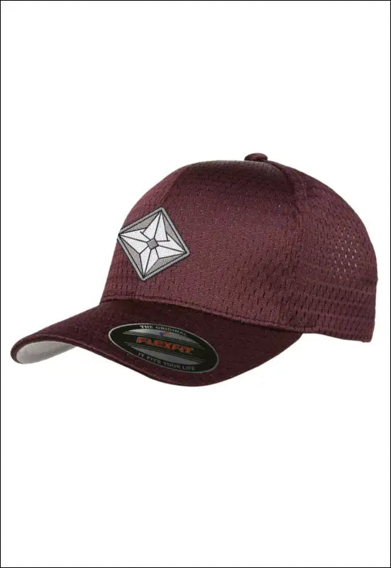 Fitted Hat e4.5 | Emf In Stock - One Size / Burgundy Hats &
